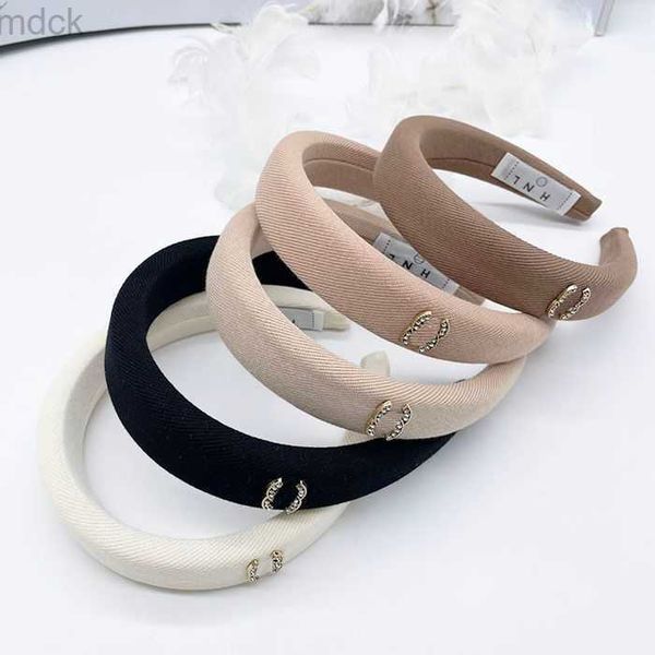 headbands designer hairpin headbands elastic hair hoop handmade c-letter retro style headbands style exaggerated personality temperament hea, Silver
headbands designer hairpin headbands elastic hair hoop handmade c-letter retro style headbands style exaggerated personality temperament hea, Silver