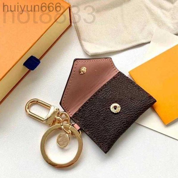 designer keychain letter wallet keyring fashion purse pendant car chain charm brown flower mini bag trinket gifts accessories, Silver
designer keychain letter wallet keyring fashion purse pendant car chain charm brown flower mini bag trinket gifts accessories, Silver