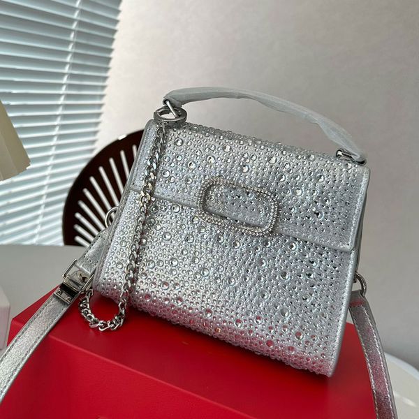 chain flap messenger bag women cross body shoulder bags handbag purse hand bags letter buckle fashion rhinestone decoration lady pouch clutc
chain flap messenger bag women cross body shoulder bags handbag purse hand bags letter buckle fashion rhinestone decoration lady pouch clutc