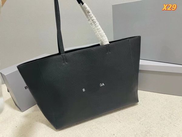 10A designer bag everybay tote s women's bag armpit bag Halloween travel wallet shopping bag handbag new counter authentic original large size commuting out 31CM 2023, Black
10A designer bag everybay tote s women's bag armpit bag Halloween travel wallet shopping bag handbag new counter authentic original large size commuting out 31CM 2023, Black