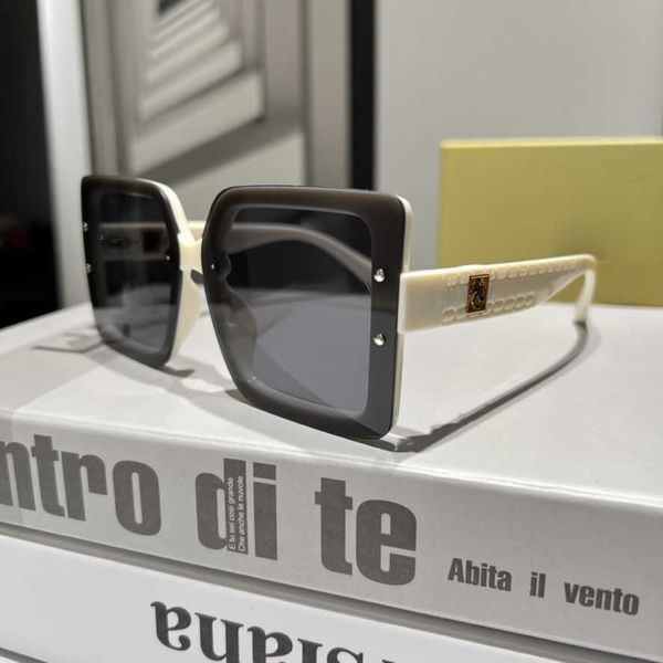 new fashion b family gradual large frame rivet sunglasses for men and women universal ins network red square hollow street shoot, White;black
new fashion b family gradual large frame rivet sunglasses for men and women universal ins network red square hollow street shoot, White;black