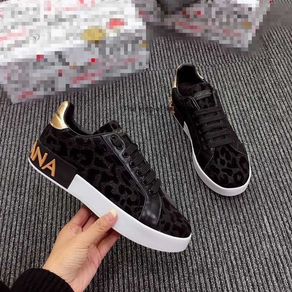 dg.5862fashion real leather handmade multicolor gradient technical sneakers men women famous shoes trainers, Black
dg.5862fashion real leather handmade multicolor gradient technical sneakers men women famous shoes trainers, Black