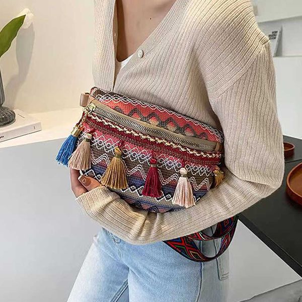 women ethnic style waist bags with adjustable strap variegated color fanny pack with fringe decor crossbody chest bags 230412
women ethnic style waist bags with adjustable strap variegated color fanny pack with fringe decor crossbody chest bags 230412