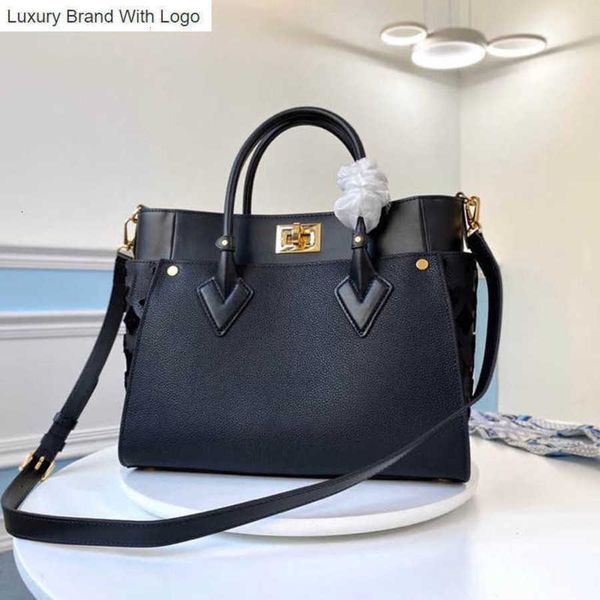 bag handbags shoulder bags high imitation designer tote bag on my side 30.5cm genuine leather crossbody bags m58485 zl039 u240, Black
bag handbags shoulder bags high imitation designer tote bag on my side 30.5cm genuine leather crossbody bags m58485 zl039 u240, Black