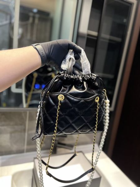 womens classic quilted shopping bags metal hardware matelasse pearl chain shoulder handbags lareg cpacity outdoor sacoche shrink drawstring
womens classic quilted shopping bags metal hardware matelasse pearl chain shoulder handbags lareg cpacity outdoor sacoche shrink drawstring