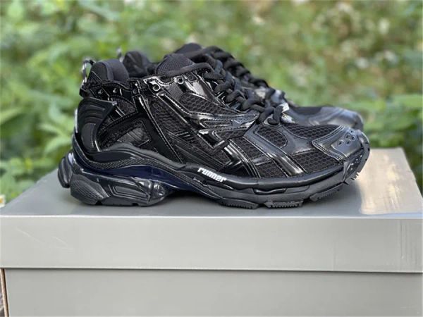 2023 designer shoes triple s 7.0 runner shoes sneaker tess gomma paris speed white black blue purple pink platform outdoor sports
2023 designer shoes triple s 7.0 runner shoes sneaker tess gomma paris speed white black blue purple pink platform outdoor sports