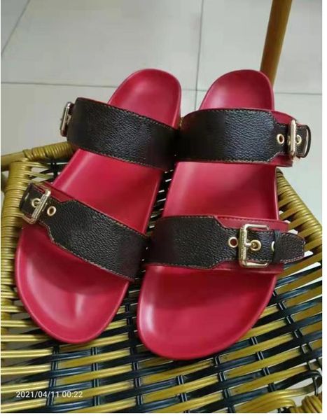 2023passenger slippers sandal luxury bom bom dia flat mule lady gentlemen colorful canvas letter anatomic leather slide 8 style sandals slip, Black
2023passenger slippers sandal luxury bom bom dia flat mule lady gentlemen colorful canvas letter anatomic leather slide 8 style sandals slip, Black