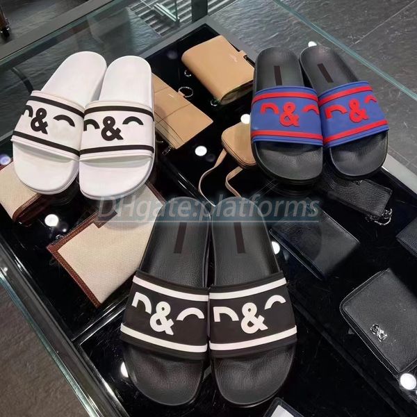 luxury designer fashion women sandal men sandal summer print flat rubber thick platform letter slippers, Black
luxury designer fashion women sandal men sandal summer print flat rubber thick platform letter slippers, Black