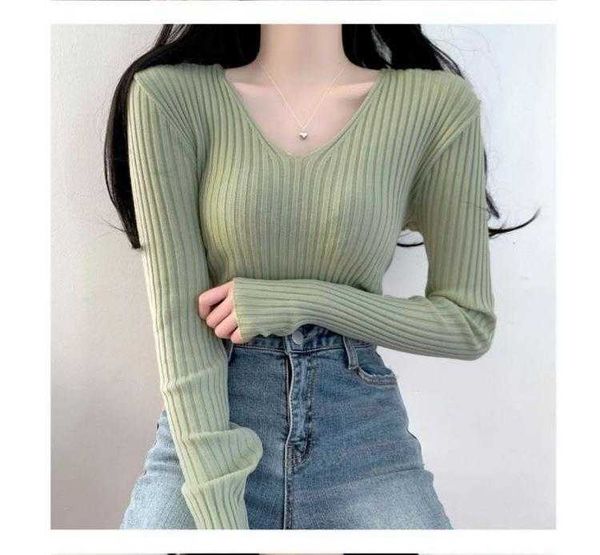 autumn and winter sweater multi color v neck sunken stripe slim fit looking base, White;black
autumn and winter sweater multi color v neck sunken stripe slim fit looking base, White;black