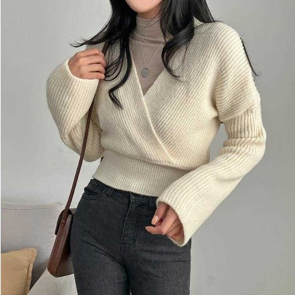 womens korean style french sweaters temperament cross v neck off the shoulder, White;black
womens korean style french sweaters temperament cross v neck off the shoulder, White;black