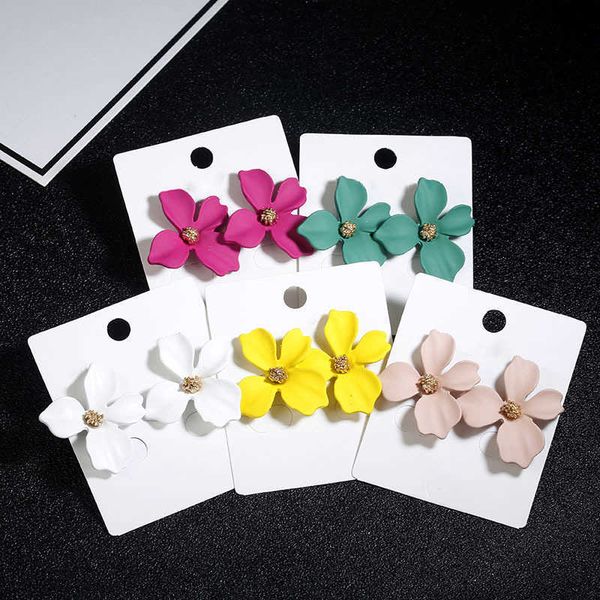 stud korean cute small flower stud earrings for women fresh and sweet statement earring girl 2019 fashion jewelry p230411, Golden;silver
stud korean cute small flower stud earrings for women fresh and sweet statement earring girl 2019 fashion jewelry p230411, Golden;silver
