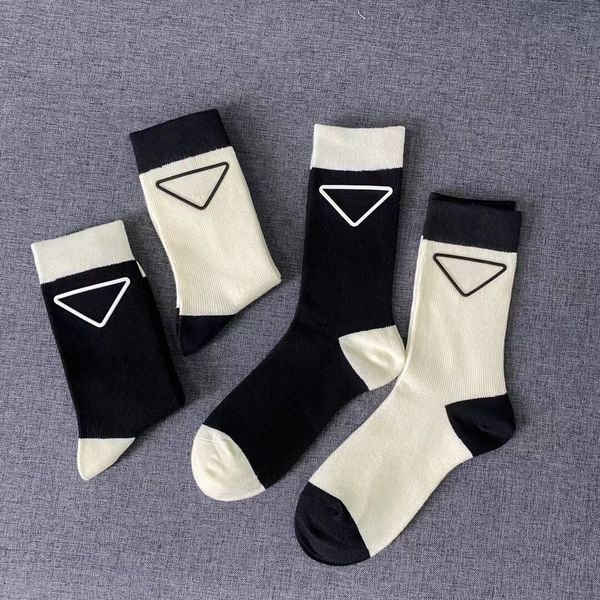 2023 designer men and women socks brands luxury sports winter letter knit sock hosiery cotton 4pcs/lot a2, Black
2023 designer men and women socks brands luxury sports winter letter knit sock hosiery cotton 4pcs/lot a2, Black