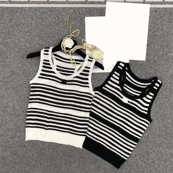 stripe tanks camis brand classic logo embroidery crew neck pullover vest contrast color thread design regular version slim tank women, White
stripe tanks camis brand classic logo embroidery crew neck pullover vest contrast color thread design regular version slim tank women, White