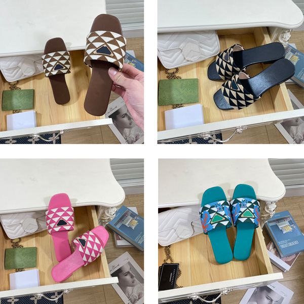 2023 woman embroidered fabric slides slippers black beige multicolor embroidery mules womens home flip flops sandals leather flat slide rubb
2023 woman embroidered fabric slides slippers black beige multicolor embroidery mules womens home flip flops sandals leather flat slide rubb