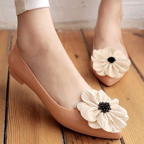 sandals rainproof flower pointed toe jelly sandals women slip on soft bottom vacation shoes woman floral waterproof flat sandalias femme, Black
sandals rainproof flower pointed toe jelly sandals women slip on soft bottom vacation shoes woman floral waterproof flat sandalias femme, Black