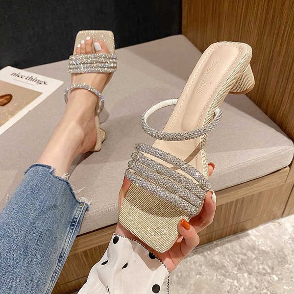 sandals crystal gladiator sandals women slippers sequined cloth summer shoes thick heels narrow band rhinestones sandalias de mujer 2022, Black
sandals crystal gladiator sandals women slippers sequined cloth summer shoes thick heels narrow band rhinestones sandalias de mujer 2022, Black