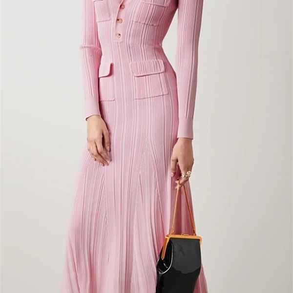 casual dresses spring women pink knit dresses turn-down collar pockets slim temperament elegant female long sleeve midi robe with buttons230, Black;gray
casual dresses spring women pink knit dresses turn-down collar pockets slim temperament elegant female long sleeve midi robe with buttons230, Black;gray