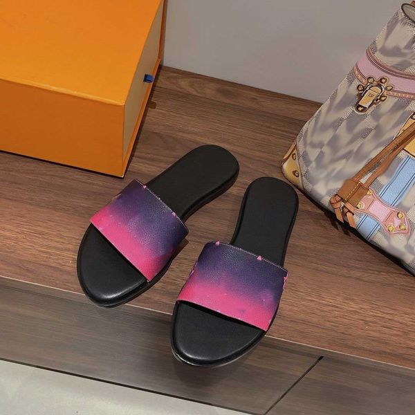 brand-name women's splicing slippers sandals summer pool pillow mule printing sunset outdoor beach flat-bottomed metal buckle slippers, Black
brand-name women's splicing slippers sandals summer pool pillow mule printing sunset outdoor beach flat-bottomed metal buckle slippers, Black