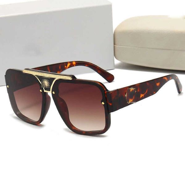 designer versage fashion vercace sunglasses men women fashion metal trend sunglasses men's and women's glare sunglasses 2023 new, White;black
designer versage fashion vercace sunglasses men women fashion metal trend sunglasses men's and women's glare sunglasses 2023 new, White;black