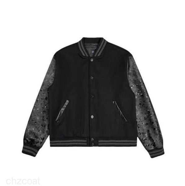 23ss mens jackets baseball varsity jacket 9 colors brand letter stitching embroidery jackets men loose causal outwear coats over sized d84b, Black;brown
23ss mens jackets baseball varsity jacket 9 colors brand letter stitching embroidery jackets men loose causal outwear coats over sized d84b, Black;brown