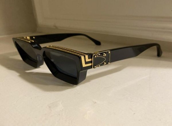 millionaire sunglasses frame color black gold wbox fashion sunglasses man woman goggle beach sun glasses uv400 272838, White;black
millionaire sunglasses frame color black gold wbox fashion sunglasses man woman goggle beach sun glasses uv400 272838, White;black