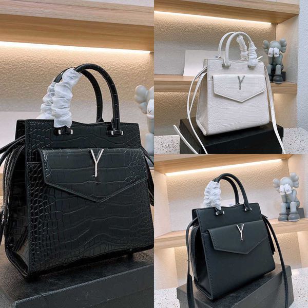 totes bags designer tote handbags luxury leather briefcase black purse women simple elegant work shoulder crossbody bag wallet 221215
totes bags designer tote handbags luxury leather briefcase black purse women simple elegant work shoulder crossbody bag wallet 221215