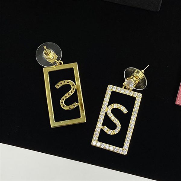 square golden stud earrings womens full diamond letter earrings pendant stud earring exquisite versatile, Golden;silver
square golden stud earrings womens full diamond letter earrings pendant stud earring exquisite versatile, Golden;silver