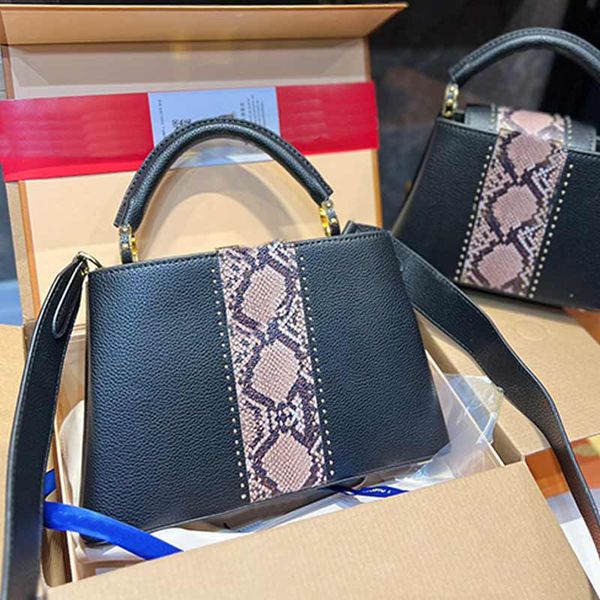 capucin handbag tote bag women crossbody bags genuine leather removable strap fashion letters bottom nail shoulder bags two size
capucin handbag tote bag women crossbody bags genuine leather removable strap fashion letters bottom nail shoulder bags two size