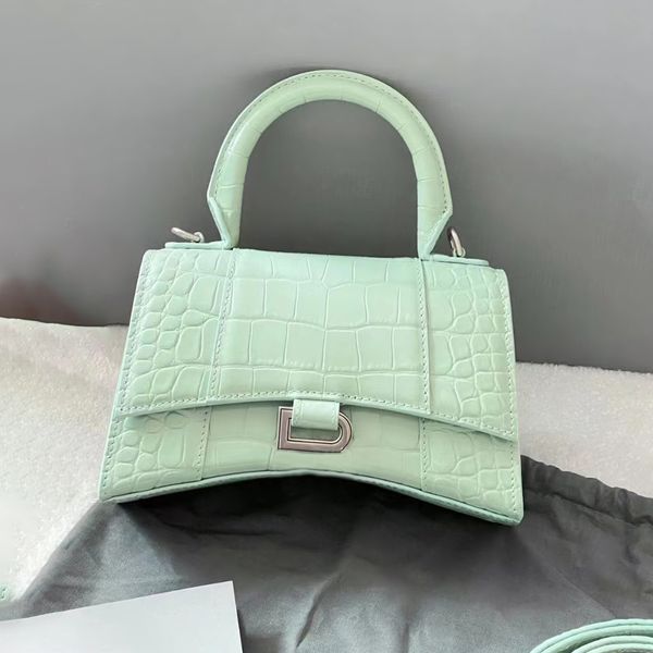 luxury hourglass bag alligator cortex metal brand clutch bags handbags fashion wallet women's besigner the tote bag mini pochette mens
luxury hourglass bag alligator cortex metal brand clutch bags handbags fashion wallet women's besigner the tote bag mini pochette mens