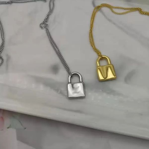 lock necklace woman stainless steel 45cm gold pendant jewelry on the neck valentine day christmas gifts for girlfriend wholesale, Silver
lock necklace woman stainless steel 45cm gold pendant jewelry on the neck valentine day christmas gifts for girlfriend wholesale, Silver