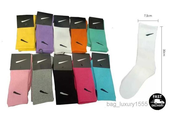 wholesale socks men's women stockings pure cotton 10 colors sport sockings letter nk print, Black
wholesale socks men's women stockings pure cotton 10 colors sport sockings letter nk print, Black