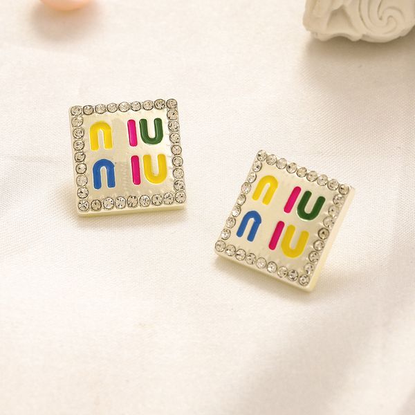 designer love style stud earrings 2023 luxury jewelry stud earrings fashion brand stainless steel earrings spring family party gift 18k gold, Golden;silver
designer love style stud earrings 2023 luxury jewelry stud earrings fashion brand stainless steel earrings spring family party gift 18k gold, Golden;silver