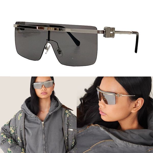 Oversize Borderless Metal High Quality Designer Sunglasses Luxury Mens and Womens Gradient Mask Eyewear Elegant Womens SMU50Z with Chain with Original case
Oversize Borderless Metal High Quality Designer Sunglasses Luxury Mens and Womens Gradient Mask Eyewear Elegant Womens SMU50Z with Chain with Original case