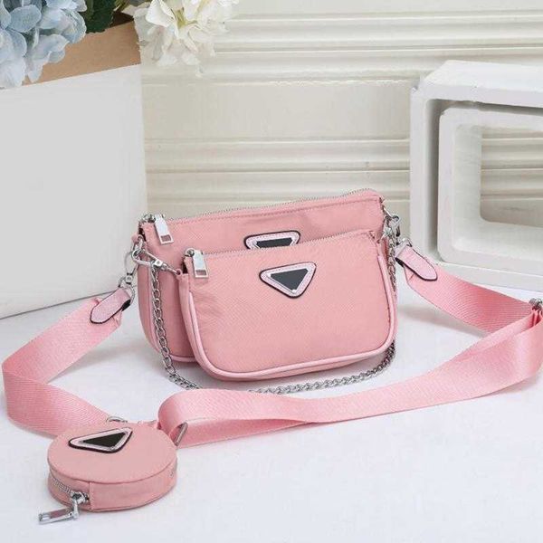 designer bags crossbody bag classic pra bag handbags for ladies tote shoulder bags baguette multi-color fashion bags wholesale
designer bags crossbody bag classic pra bag handbags for ladies tote shoulder bags baguette multi-color fashion bags wholesale