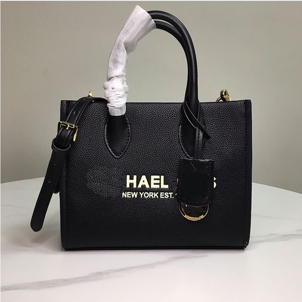 designer bag tote bag shoulder bag fashion mini messenger bag luxury leather shoulder bag backpack styling crossbody bag classic leather pur
designer bag tote bag shoulder bag fashion mini messenger bag luxury leather shoulder bag backpack styling crossbody bag classic leather pur