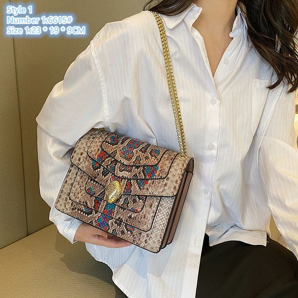 factory wholesale ladies shoulder bags 2 elegant and versatile solid color thick leather backpack flip diamond chain bag street popular snak
factory wholesale ladies shoulder bags 2 elegant and versatile solid color thick leather backpack flip diamond chain bag street popular snak