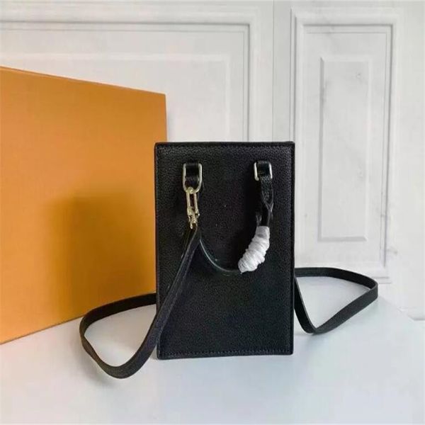 2023 camera bag luxury bags handbags women designer messenger petit sac plat handbag monograms sheet music pack by the pool shoulder crossbo
2023 camera bag luxury bags handbags women designer messenger petit sac plat handbag monograms sheet music pack by the pool shoulder crossbo