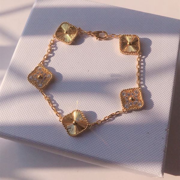 woman luxury chain bracelets four leaf clover designer 18k gold plating van fashion classics jewelry women brand trend charm bracelet dfersd, Black
woman luxury chain bracelets four leaf clover designer 18k gold plating van fashion classics jewelry women brand trend charm bracelet dfersd, Black