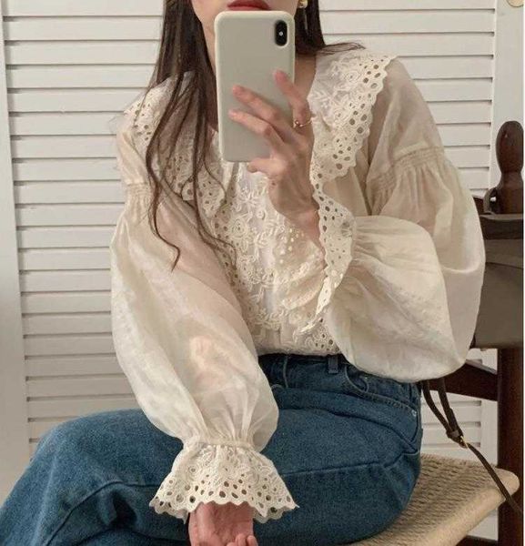 womens korean style shirt lace stitching lapel flare sleeve blouse spring micro, White
womens korean style shirt lace stitching lapel flare sleeve blouse spring micro, White