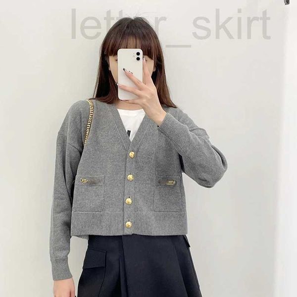 women's knits & tees designer 2023 spring/summer basic metal fastener decoration cashmere knitted sweater short cardigan unln, White
women's knits & tees designer 2023 spring/summer basic metal fastener decoration cashmere knitted sweater short cardigan unln, White
