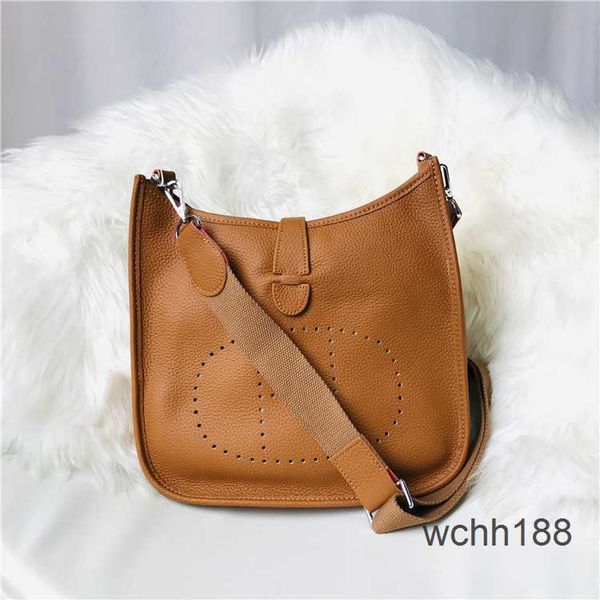 girl tote perforated herma shoulder evelyns designer bags with fashion cowhide bag one 2023 casual women's purse classic handbags lddv
girl tote perforated herma shoulder evelyns designer bags with fashion cowhide bag one 2023 casual women's purse classic handbags lddv