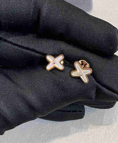 designer earring s925 sterling silver x designer stud earrings for women luxury brand shell short choker bracelets necklace earring jewelry, Golden;silver
designer earring s925 sterling silver x designer stud earrings for women luxury brand shell short choker bracelets necklace earring jewelry, Golden;silver