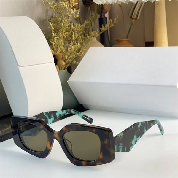 fashion designer 15y sunglasses for women abstract printed frame acetate geometry shape glasses outdoor avant-garde personality style protec, White;black
fashion designer 15y sunglasses for women abstract printed frame acetate geometry shape glasses outdoor avant-garde personality style protec, White;black