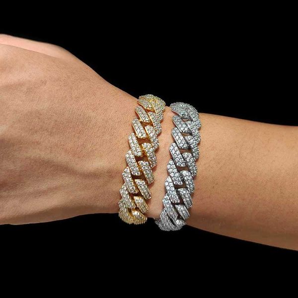 15mm hip hop jewelry gold bracelets for men designs cubic zirconia miami cuban link chain iced out diamond bracelet, Golden;silver
15mm hip hop jewelry gold bracelets for men designs cubic zirconia miami cuban link chain iced out diamond bracelet, Golden;silver