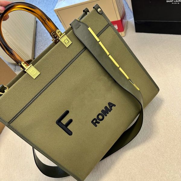 fashion totes women lage capacity handbags embroidery canvas crossbody wide strap shoulder bag exquisite handle
fashion totes women lage capacity handbags embroidery canvas crossbody wide strap shoulder bag exquisite handle