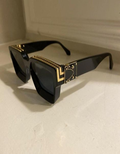 millionaire sunglasses frame color black gold wbox fashion sunglasses man woman goggle beach sun glasses uv400 747129, White;black
millionaire sunglasses frame color black gold wbox fashion sunglasses man woman goggle beach sun glasses uv400 747129, White;black