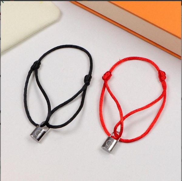 tennis luxury jewelry lock head pendant, stainless steel baked bracelet, light and luxurious design, small group titanium steel bracelet cou, Golden;silver
tennis luxury jewelry lock head pendant, stainless steel baked bracelet, light and luxurious design, small group titanium steel bracelet cou, Golden;silver