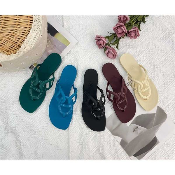 2023 new summer pig nose jelly shoes herringbone sandals women's beach casual, Black
2023 new summer pig nose jelly shoes herringbone sandals women's beach casual, Black