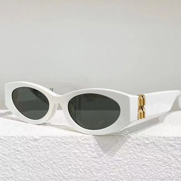 retro women's sunglasses outdoor special tourist street pgraph miu sunglasses uv400, White;black
retro women's sunglasses outdoor special tourist street pgraph miu sunglasses uv400, White;black
