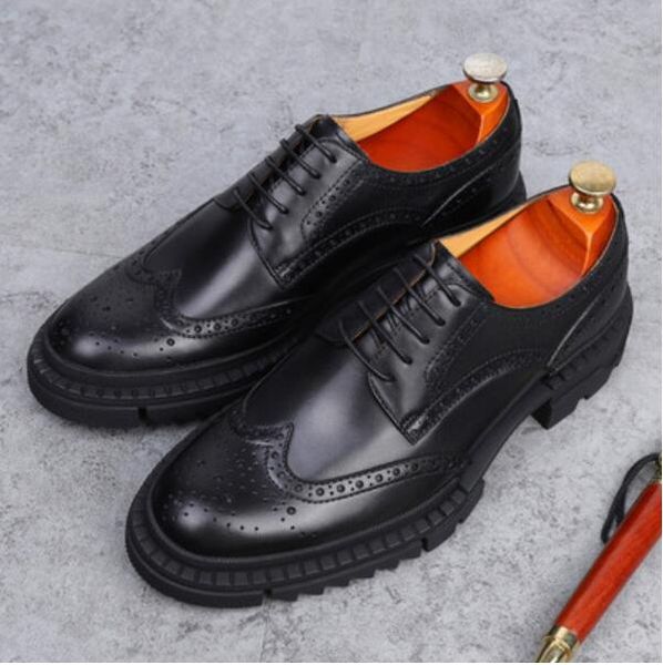 black brogue carved leather shoes men fashion lace up genuine leather wedding dress shoes male oxfords
black brogue carved leather shoes men fashion lace up genuine leather wedding dress shoes male oxfords